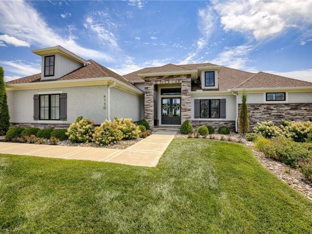 4150  Palisades Point, Riverside, MO 64150 | MLS#2505386