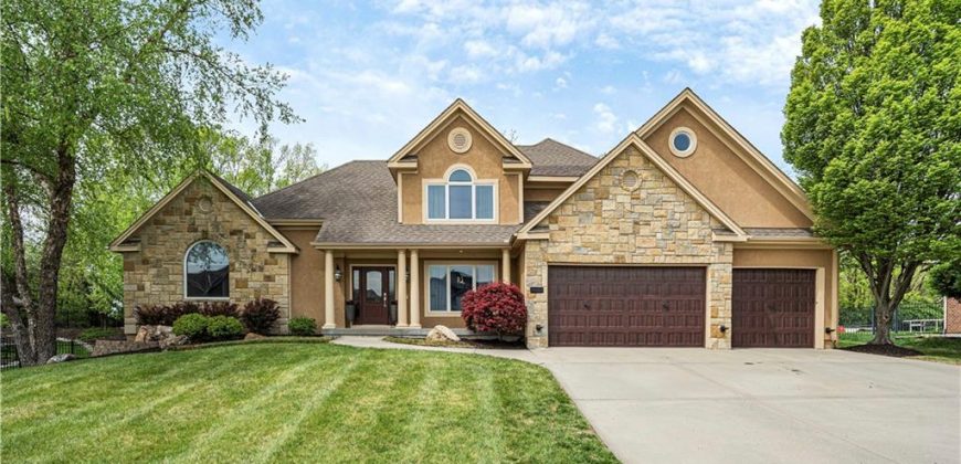 10102  River Hills Drive, Parkville, MO 64152 | MLS#2518092