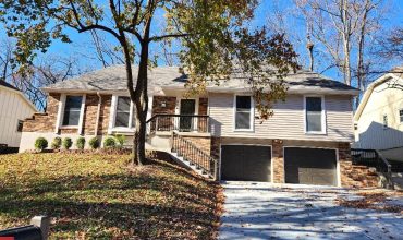 614  Lancelot Drive, Liberty, MO 64068 | MLS#2521737