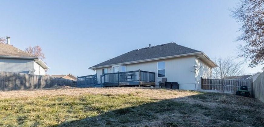 907  Paradise Lane, Smithville, MO 64089 | MLS#2521999