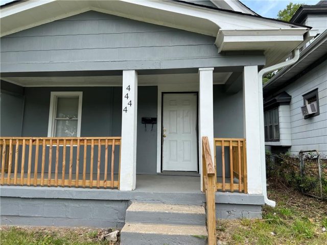 4444  OLIVE Street, Kansas City, MO 64130 | MLS#2525837