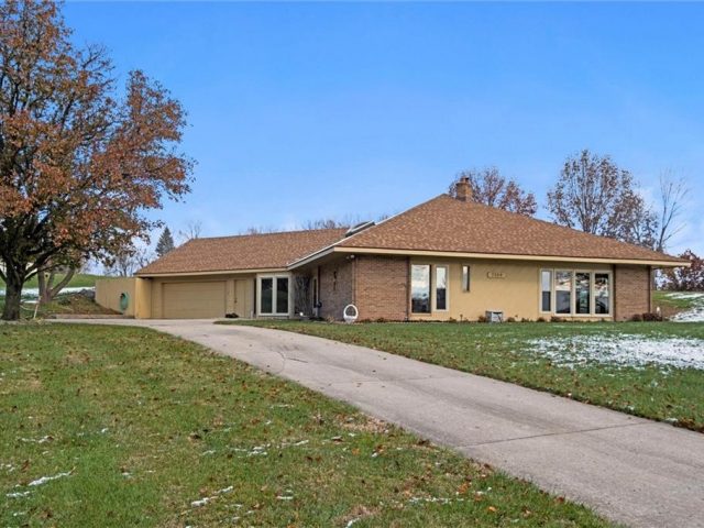 7329 NW Katie Circle, Parkville, MO 64152 | MLS#2521193