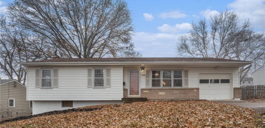 926  Hillside Avenue, Liberty, MO 64068 | MLS#2521633