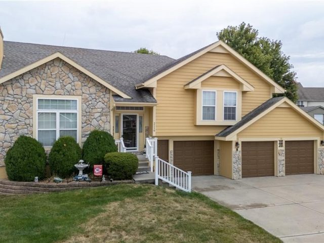 2116  Bradford Place, Excelsior Springs, MO 64024 | MLS#2528233