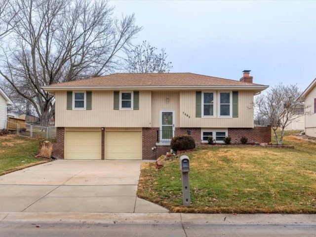 7406 NW Belvidere Parkway, Kansas City, MO 64152 | MLS#2527972