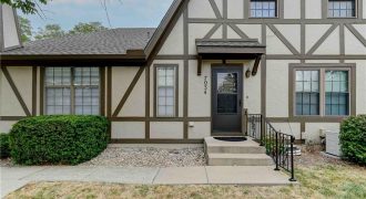 Homes for Sale in Kansas City, MO 64151 | 7034 NW Fisk Court