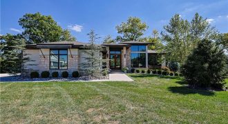 Homes for Sale in Kansas City, MO 64155 | 10445 N Brooklyn Avenue