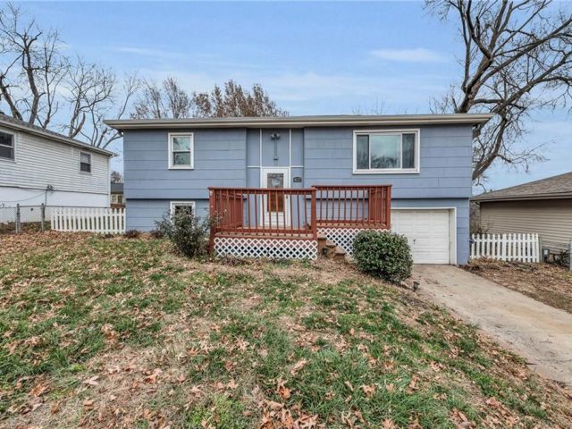 Homes for Sale in Kansas City, MO 64117 | 4127 N JACKSON Avenue