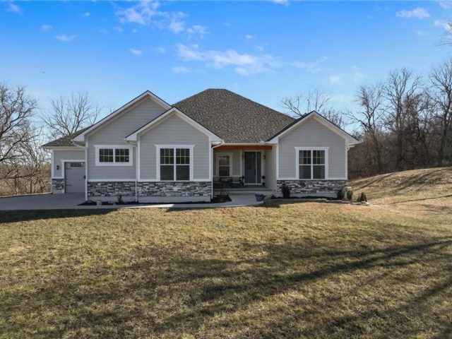 Homes for Sale in Holt, MO 64048 | 13723  Raliegh Lane