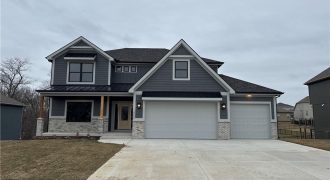 Homes for Sale in Platte City, MO 64079 | 18000 N Peach Blossom Drive