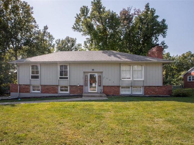 1503 NE 73rd Terrace, Gladstone, MO 64118 | MLS#2514072