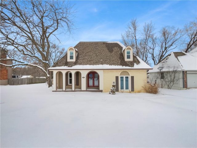 Homes for Sale in Kansas City, MO 64151 | 4500  79th Terrace