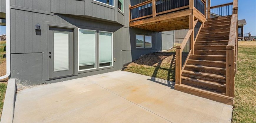 Homes for Sale in Kansas City, MO 64157 | 8015 NE 102nd Street