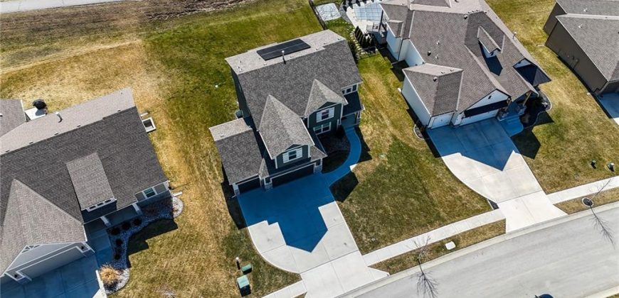 Homes for Sale in Kansas City, MO 64157 | 8015 NE 102nd Street