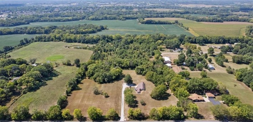 Homes for Sale in Kearney, MO 64060 | 15708  Jesse James Farm Road