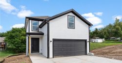 Homes for Sale in Kansas City, MO 64155 | 11226 N Oak Trafficway