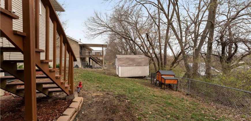 Homes for Sale in Liberty, MO 64068 | 701  Cosby Street