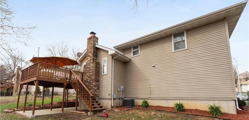 Homes for Sale in Liberty, MO 64068 | 701  Cosby Street