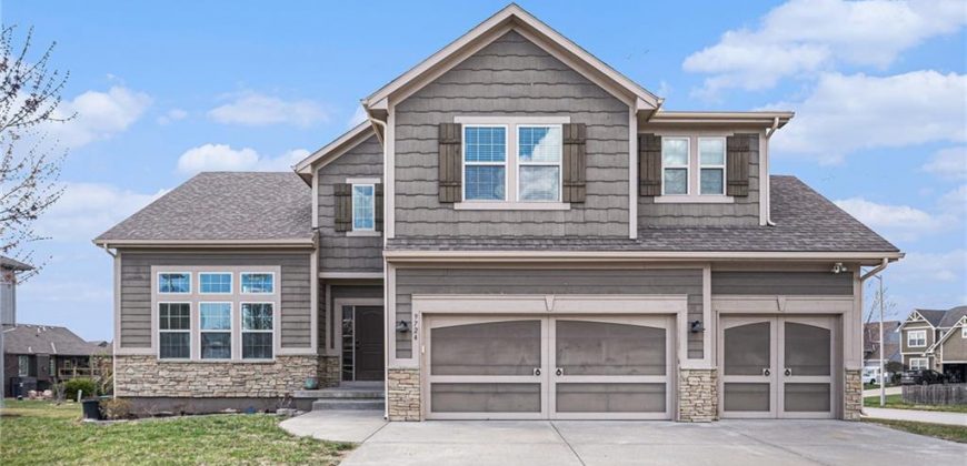 Homes for Sale in Kansas City, MO 64157 | 9724 N Elm Avenue