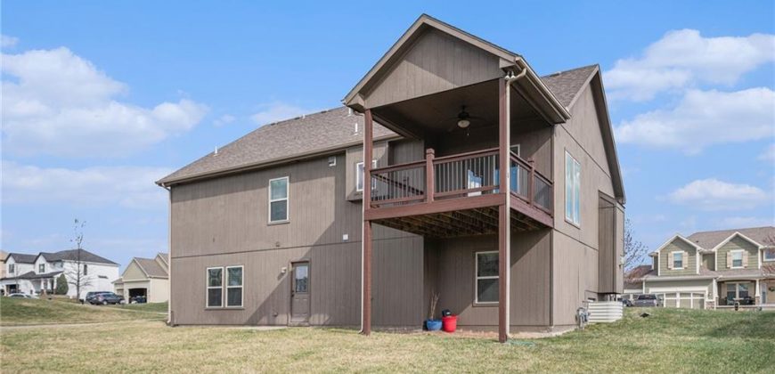 Homes for Sale in Kansas City, MO 64157 | 9724 N Elm Avenue