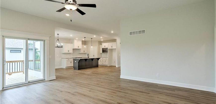 Homes for Sale in Platte City, MO 64079 | 2404  Windmill Circle