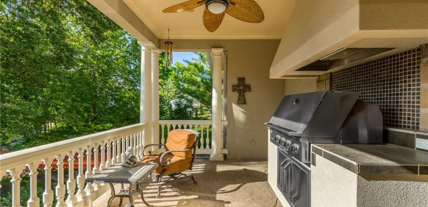 Homes for Sale in Parkville, MO 64152 | 6436 N National Drive