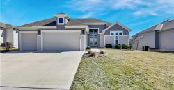 Homes for Sale in Parkville, MO 64152 | 14713  Thousand Oaks Place