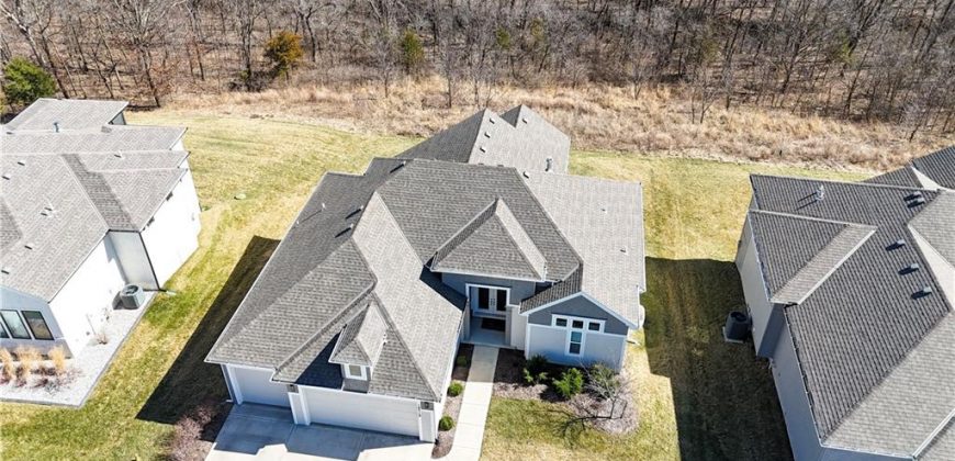Homes for Sale in Parkville, MO 64152 | 14713  Thousand Oaks Place