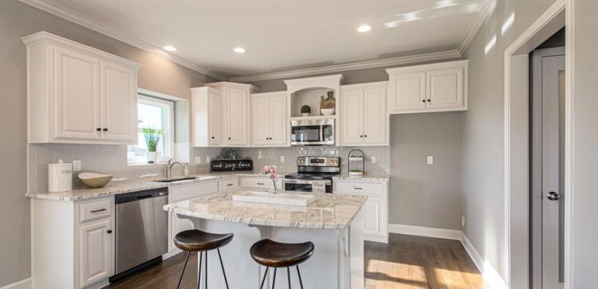 Homes for Sale in Kansas City, MO 64156 | 4707 NE 105th Street