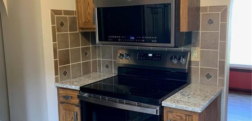 Homes for Sale in Kansas City, MO 64118 | 6524 N Jefferson Street
