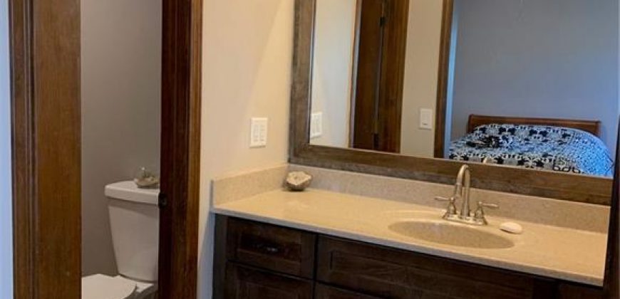 Homes for Sale in Kansas City, MO 64118 | 6524 N Jefferson Street