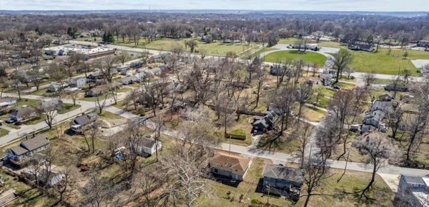 Homes for Sale in Kansas City, MO 64119 | 3204 NE 53rd Street