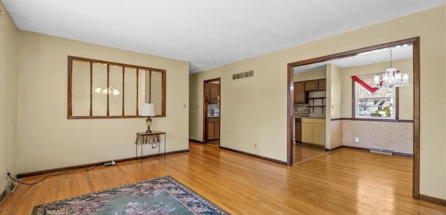 Homes for Sale in Kansas City, MO 64119 | 3204 NE 53rd Street