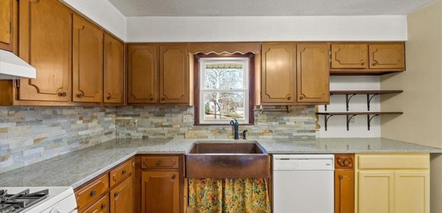 Homes for Sale in Kansas City, MO 64119 | 3204 NE 53rd Street