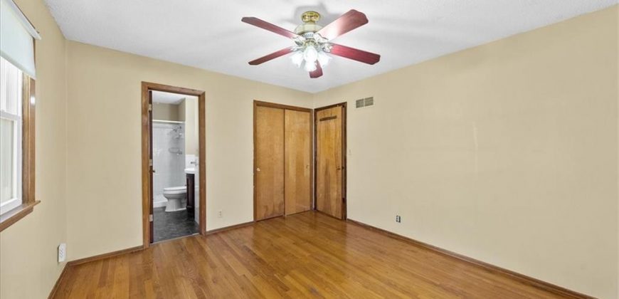 Homes for Sale in Kansas City, MO 64119 | 3204 NE 53rd Street