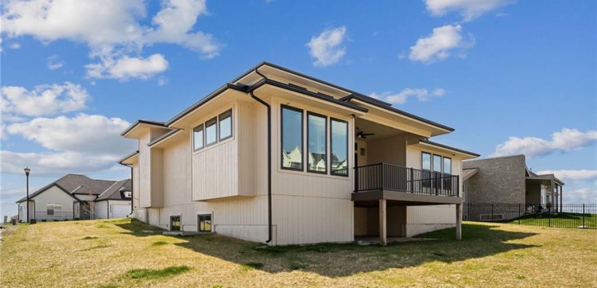 Homes for Sale in Riverside, MO 64150 | 2210 NW Palisades Drive