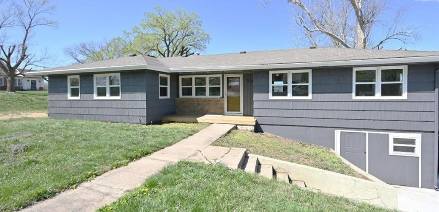 Homes for Sale in Platte City, MO 64079 | 122  ALMOND Street