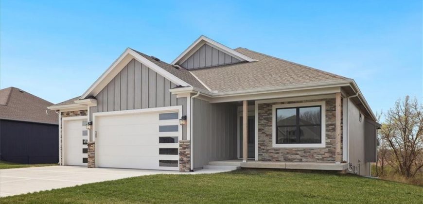 Homes for Sale in Smithville, MO 64089 | 609  Blackhawke Drive
