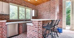 Homes for Sale in Parkville, MO 64152 | 6001  Julian Drive