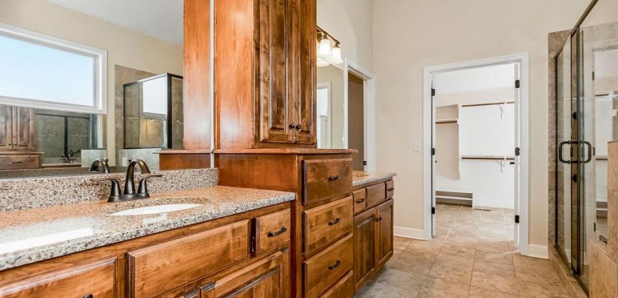 Homes for Sale in Riverside, MO 64150 | 4925 NW Ridgewood Court