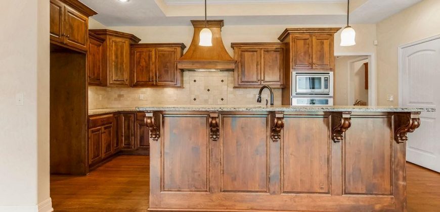 Homes for Sale in Riverside, MO 64150 | 4925 NW Ridgewood Court