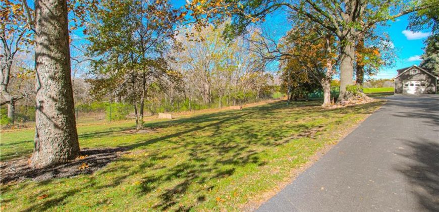 Homes for Sale in Kansas City, MO 64151 | 4600 NW 52nd Street