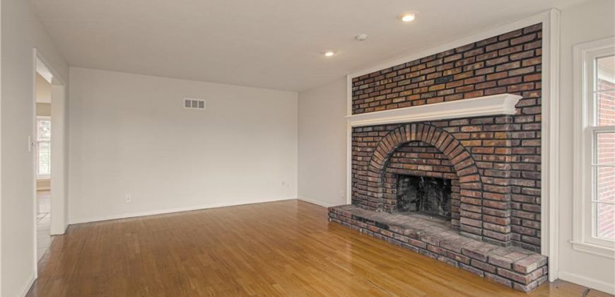 Homes for Sale in Kansas City, MO 64151 | 4600 NW 52nd Street
