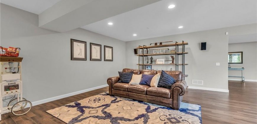 Homes for Sale in Parkville, MO 64152 | 13559  Terrace Park Drive