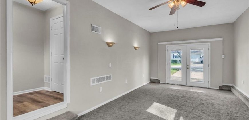 Homes for Sale in Gladstone, MO 64118 | 2411 NE 60th Street