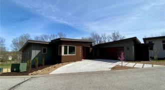 Homes for Sale in Parkville, MO 64152 | 10600  Chateau Lane