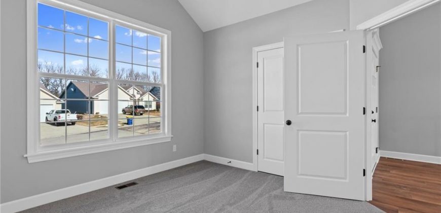 Homes for Sale in Excelsior Springs, MO 64024 | 2407  Merlot Place