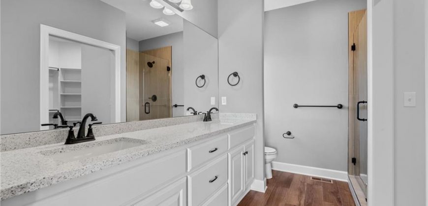 Homes for Sale in Excelsior Springs, MO 64024 | 2407  Merlot Place