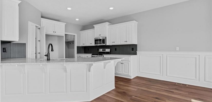 Homes for Sale in Excelsior Springs, MO 64024 | 2407  Merlot Place