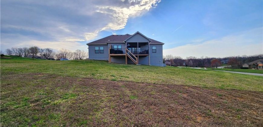 Homes for Sale in Kearney, MO 64060 | 13405  Oakbrook Drive